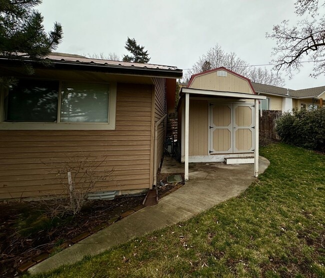 Foto del edificio - 3 Bedroom 2 1/2 Bath House