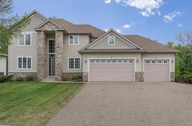 Primary Photo - 10543 Noble Cir N