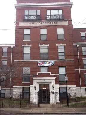 Primary Photo - 236 E Kentucky St