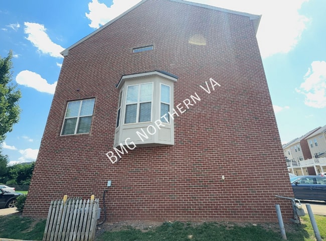 Photo - 9220 PRESCOTT AVENUE- House