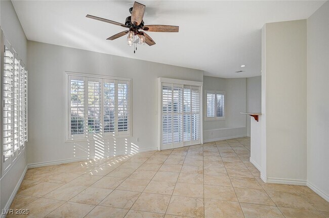 Foto del edificio - 277 Integrity Ridge Dr