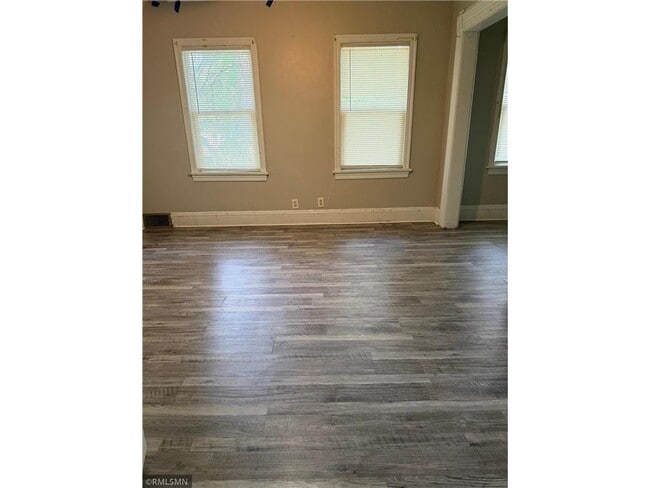 Building Photo - 944 Albemarle St
