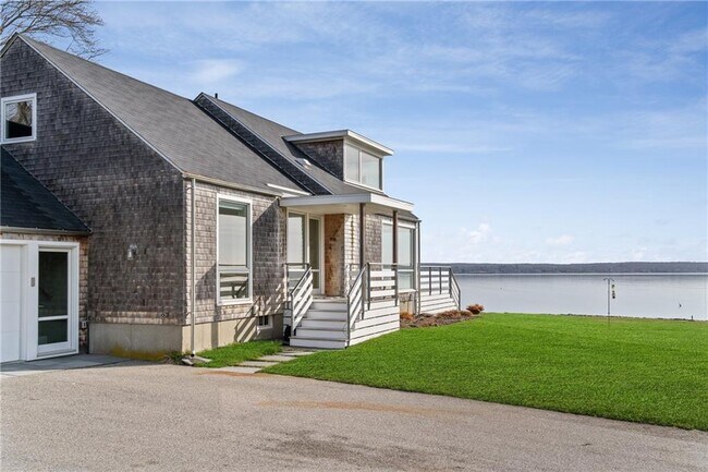 Foto del edificio - 232 Homestead Ln