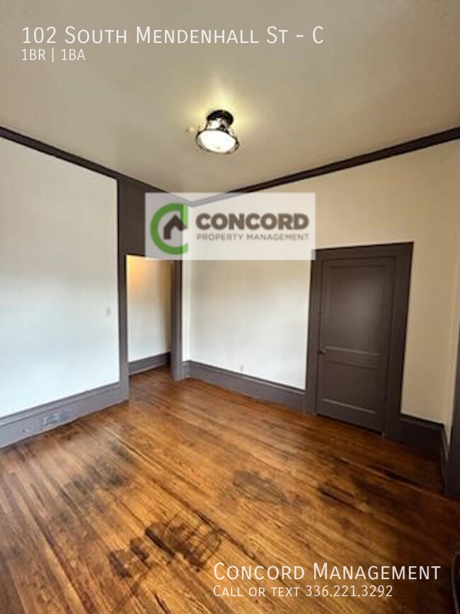 Foto del edificio - 102 S Mendenhall St
