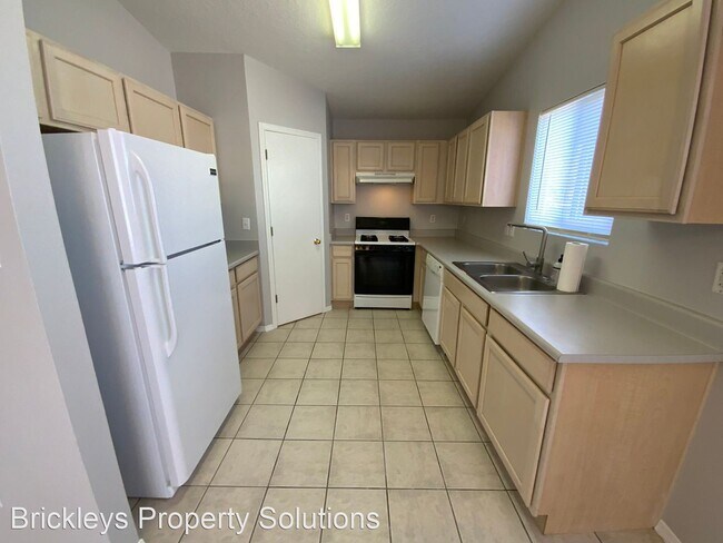Building Photo - 3 br, 2 bath House - 10601 Rio Del Sole Ct NW