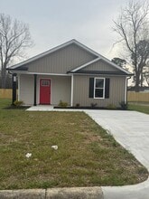 Building Photo - 508 Crump St