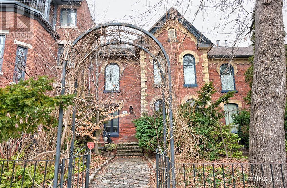 Primary Photo - 11 Rose Ave