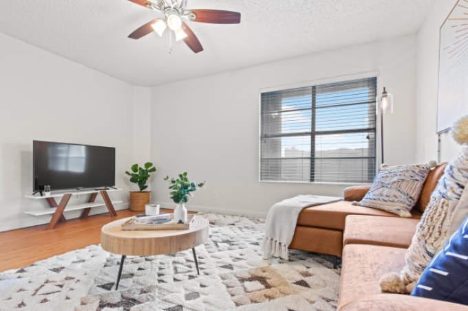 Foto principal - 1 bedroom in Austin TX 78705