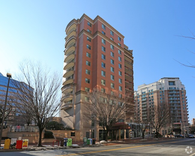 Bethesda Place Apartments Bethesda, MD