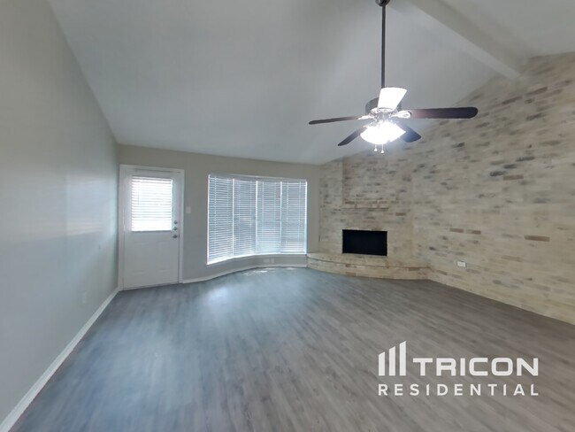 Building Photo - 7118 Foxway Lane Humble TX