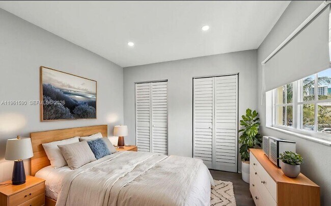 Foto del edificio - 380 NW 20th St