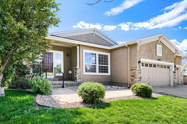 Building Photo - 9506 Hollydale Ct