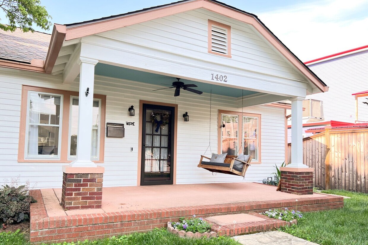 Furnished 3 Bedroom Walkable East Nashvill... - Furnished 3 Bedroom Walkable East Nashvill...