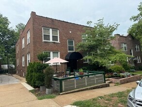 Building Photo - 905 Concordia Ln
