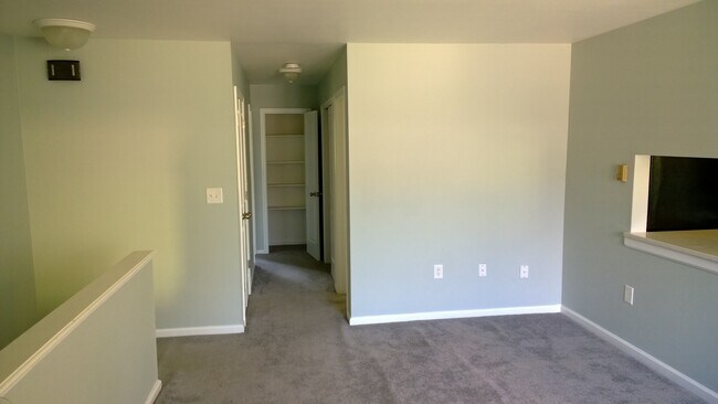 Foto del edificio - 7 Hilltop Ter