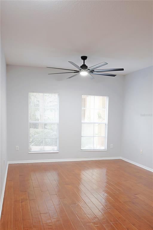 Foto del edificio - 501 S Moody Ave