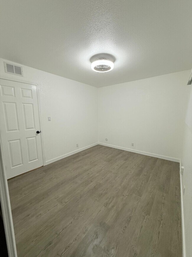 Foto del edificio - 1332 Occidental Ave