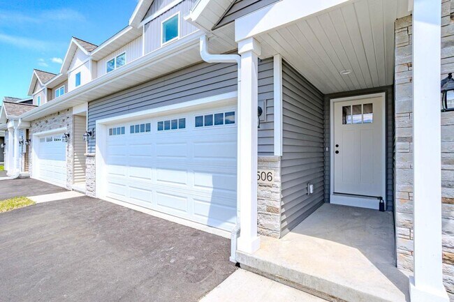 Foto del edificio - 3506 Green Pastures Ln