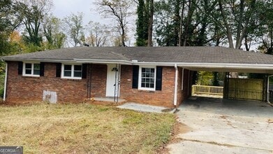 Building Photo - 1240 Mimosa Cir