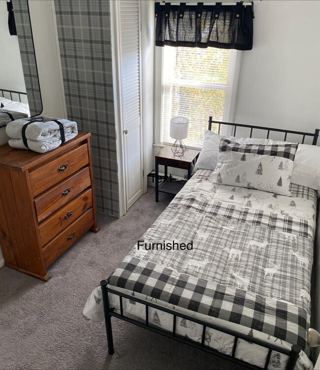 Building Photo - 1101 7th Ave