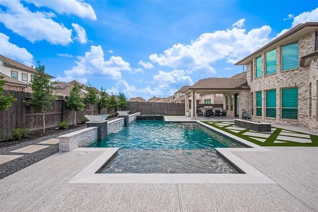 Foto del edificio - 12115 Ballshire Pines Dr