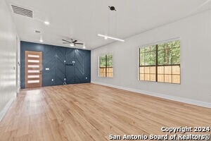 Building Photo - 751 Gabriel