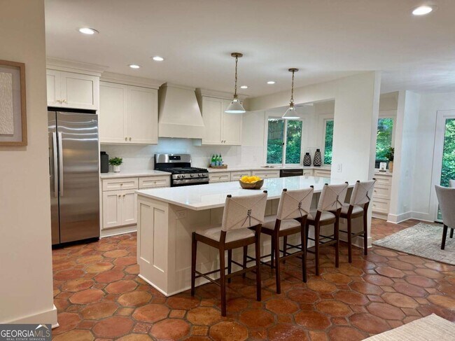 Foto del edificio - 4198 Lake Rill Ct