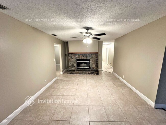 Foto del edificio - 11416 49th St N