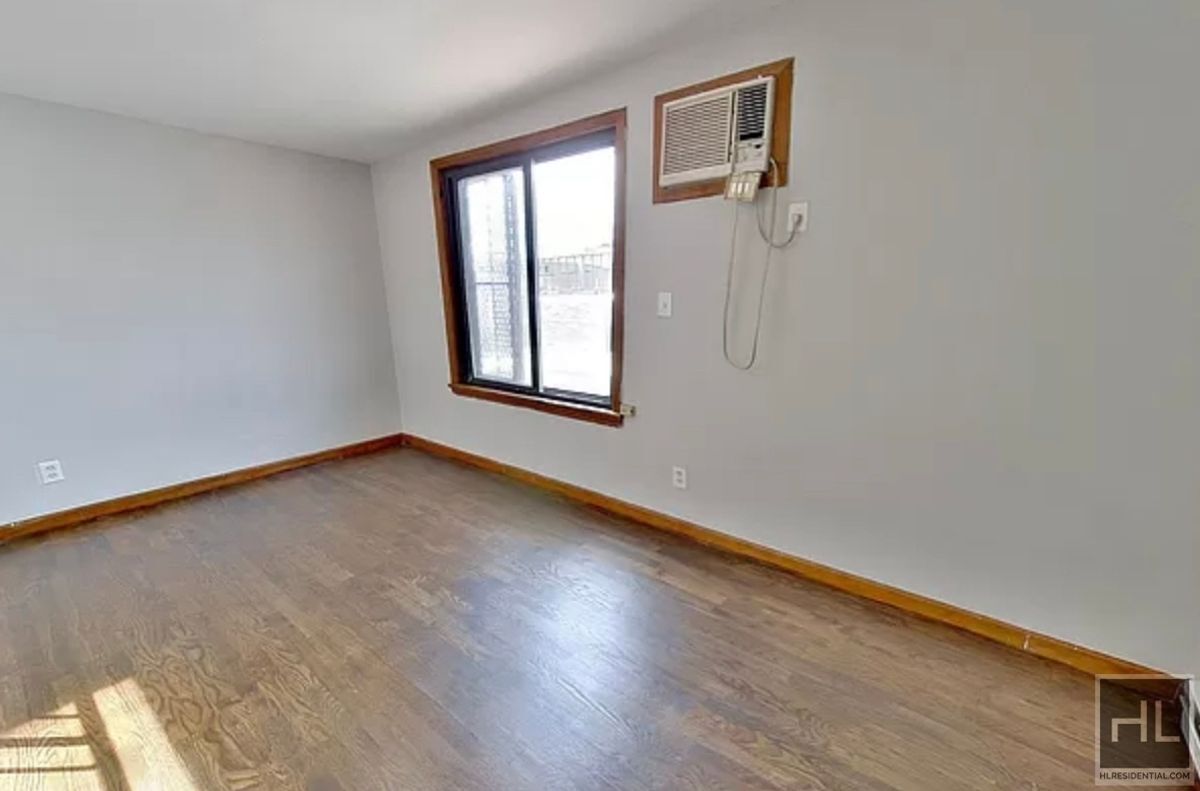 Foto principal - East 13th Street
