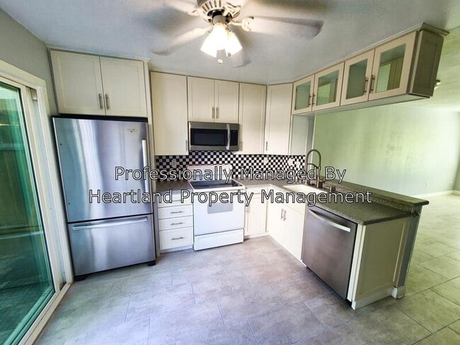 Building Photo - 6434 Bell Bluff Ave