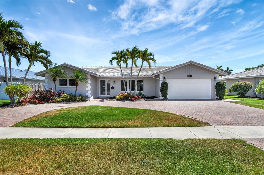 Primary Photo - 1284 SW 13th Dr