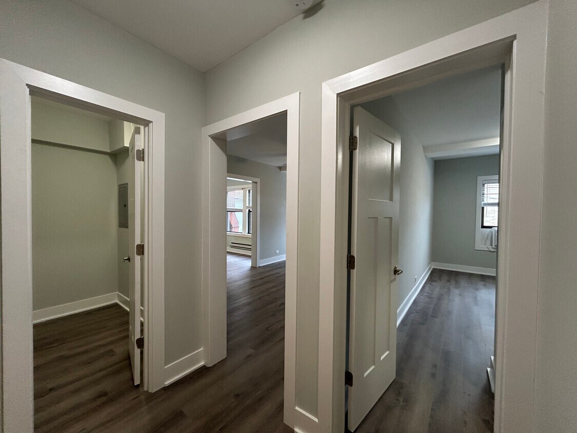 Foto principal - 725 Saint Johns Ave