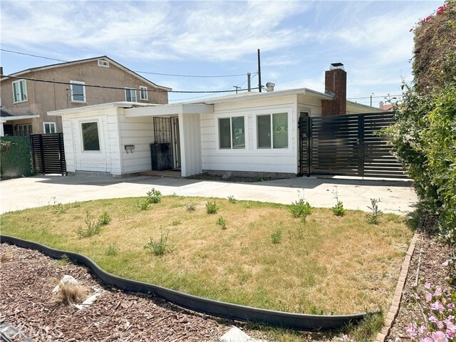 Building Photo - 3427 Burton Ave