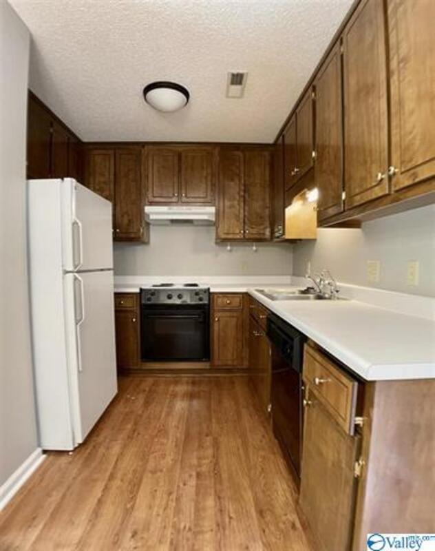 Foto del edificio - 158 Hollington Dr NE