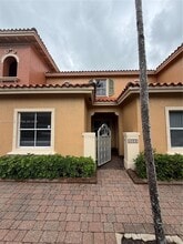 Building Photo - 4939 N Harbor Isles Dr