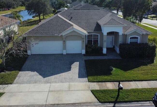 Foto del edificio - 408 North Key Lime Square SW
