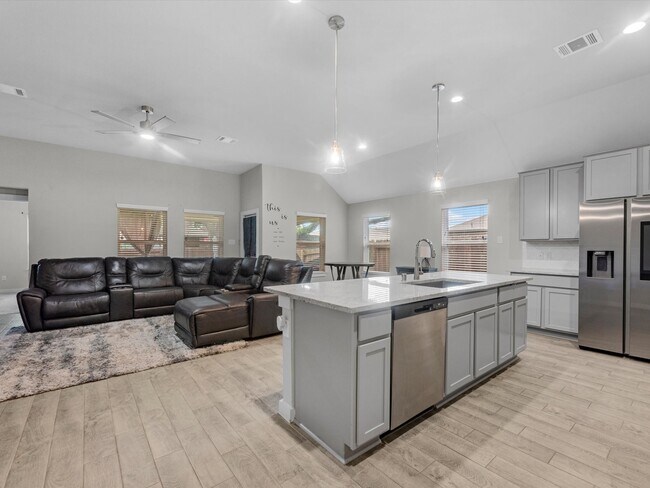 Foto del edificio - 11702 Glossy Oak Ln