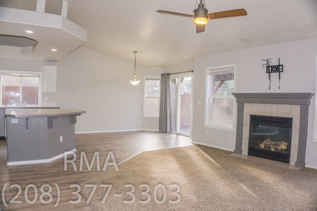 Foto del edificio - 5517 N Rosepoint Way
