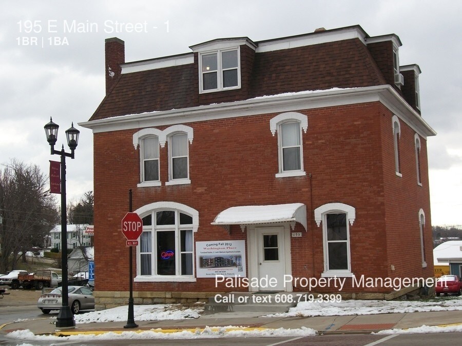Primary Photo - 195 E Main St
