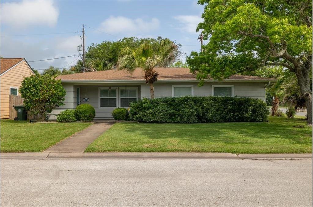 Primary Photo - 102 Bonita Ave