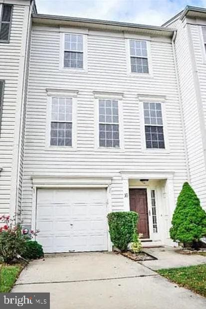 Building Photo - 16 Weatherly Rd