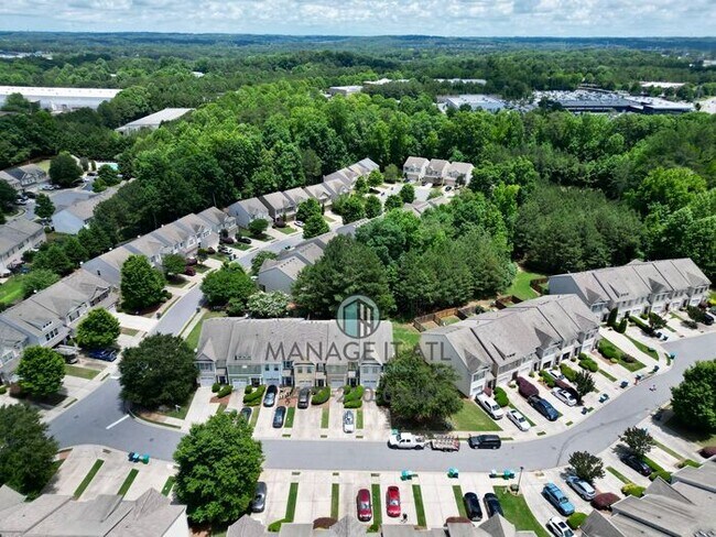 Foto del edificio - 3 Bedroom Townhome in Alpharetta