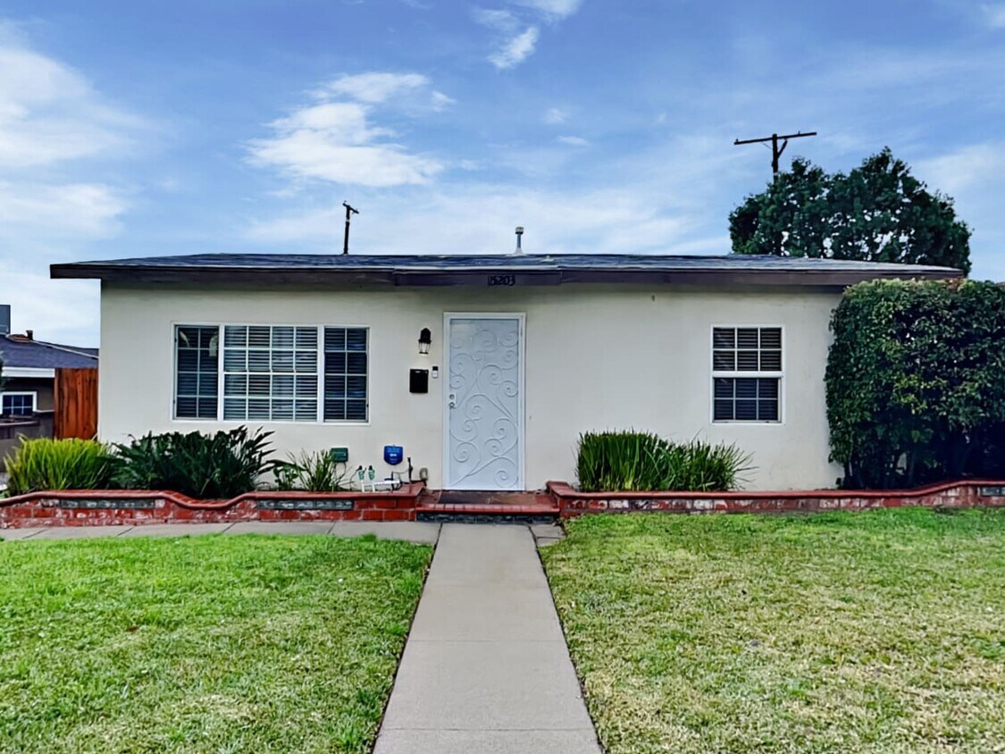 16 Apartments for Rent in Compton, CA Westside Rentals
