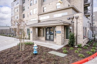 Building Photo - South Rice Apartments