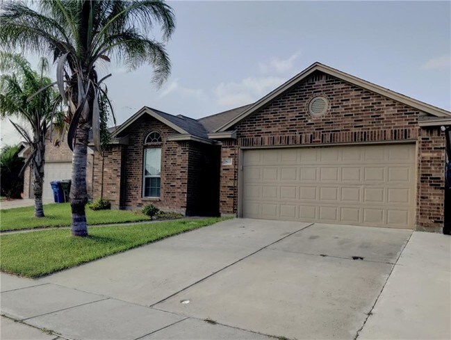Building Photo - 7610 Las Miras Ct