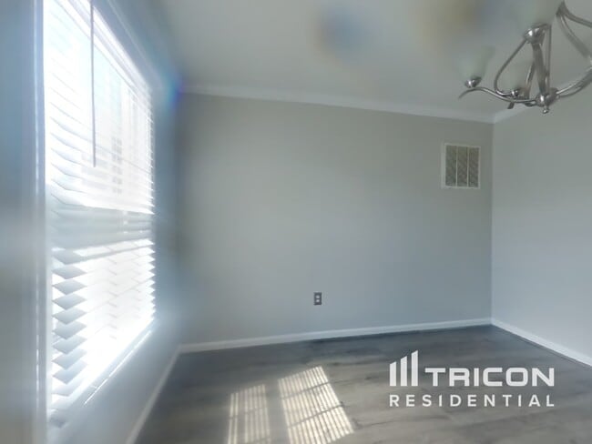 Building Photo - 11504 Heronview Dr