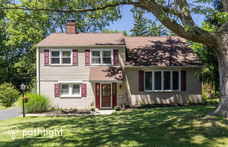Foto principal - 70 Weathervane Road, Aston, PA, 19014