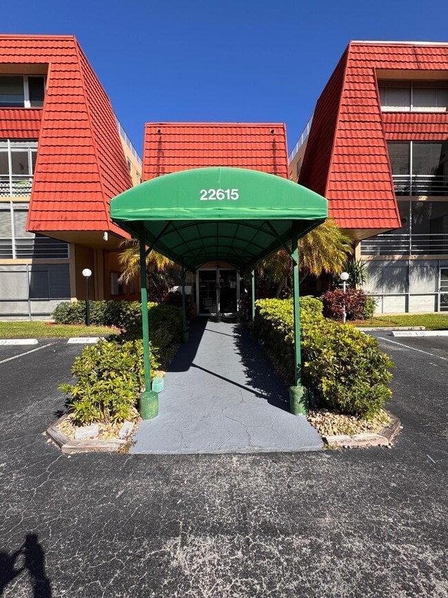 Building Photo - 22615 SW 66th Ave