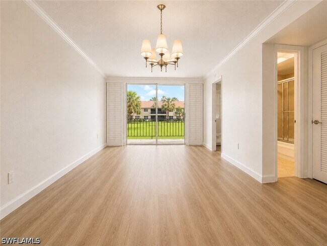 Foto del edificio - 225 Turtle Lake Ct