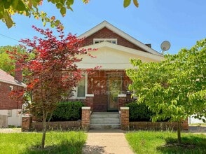 Building Photo - 9006 Madge Ave